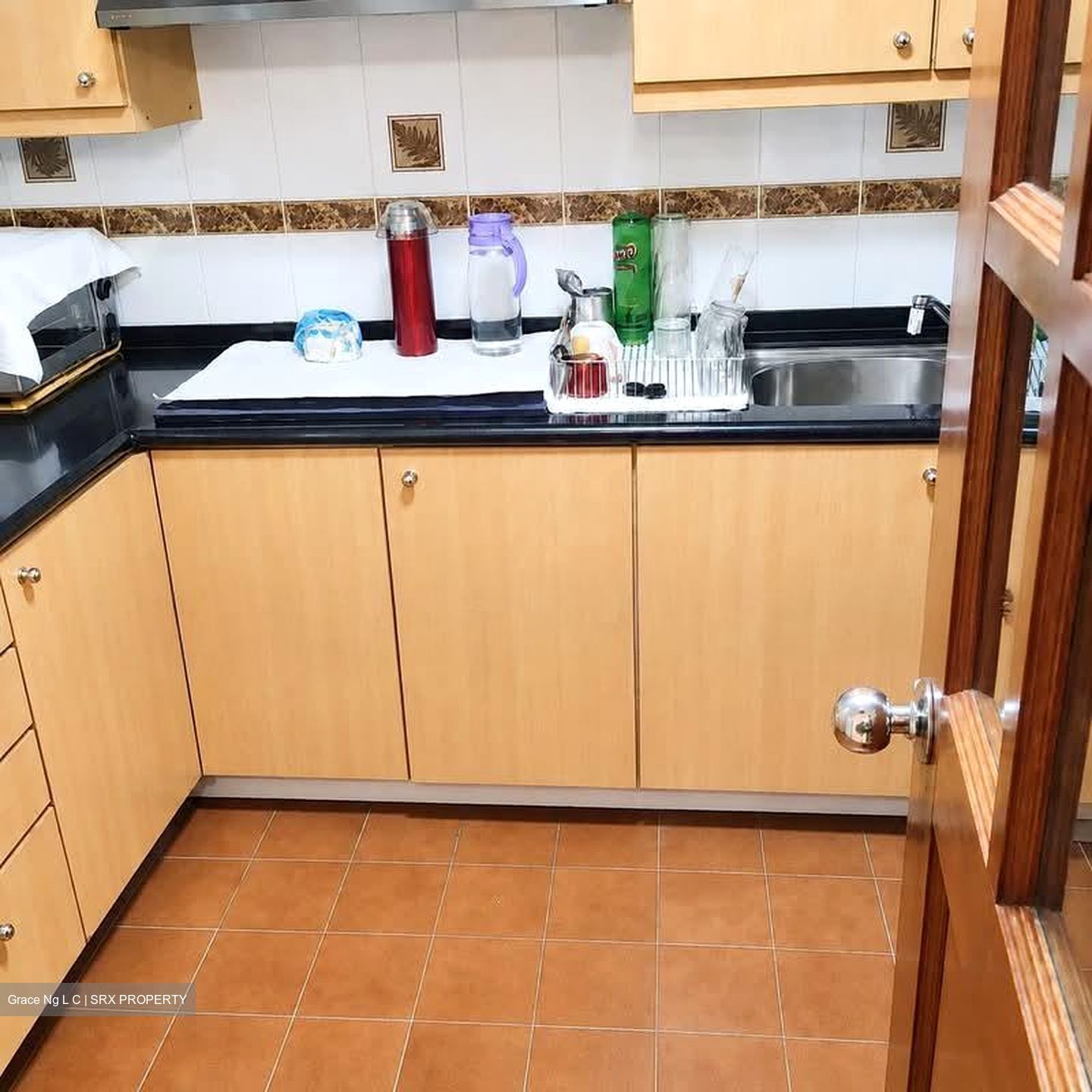 Melville Park (D18), Condominium #570908481